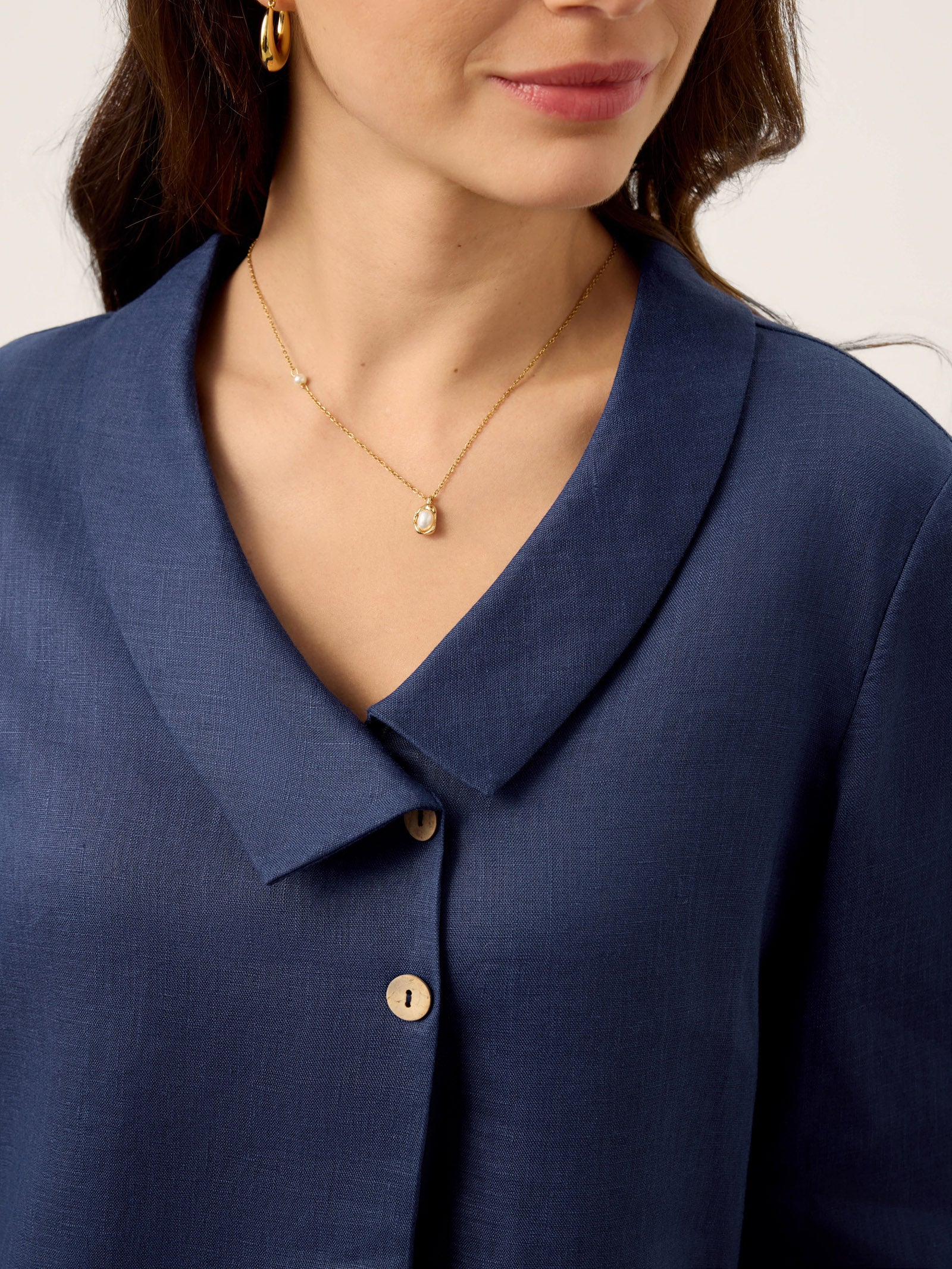 Ottilie | Linen Asymmetric Collar Top