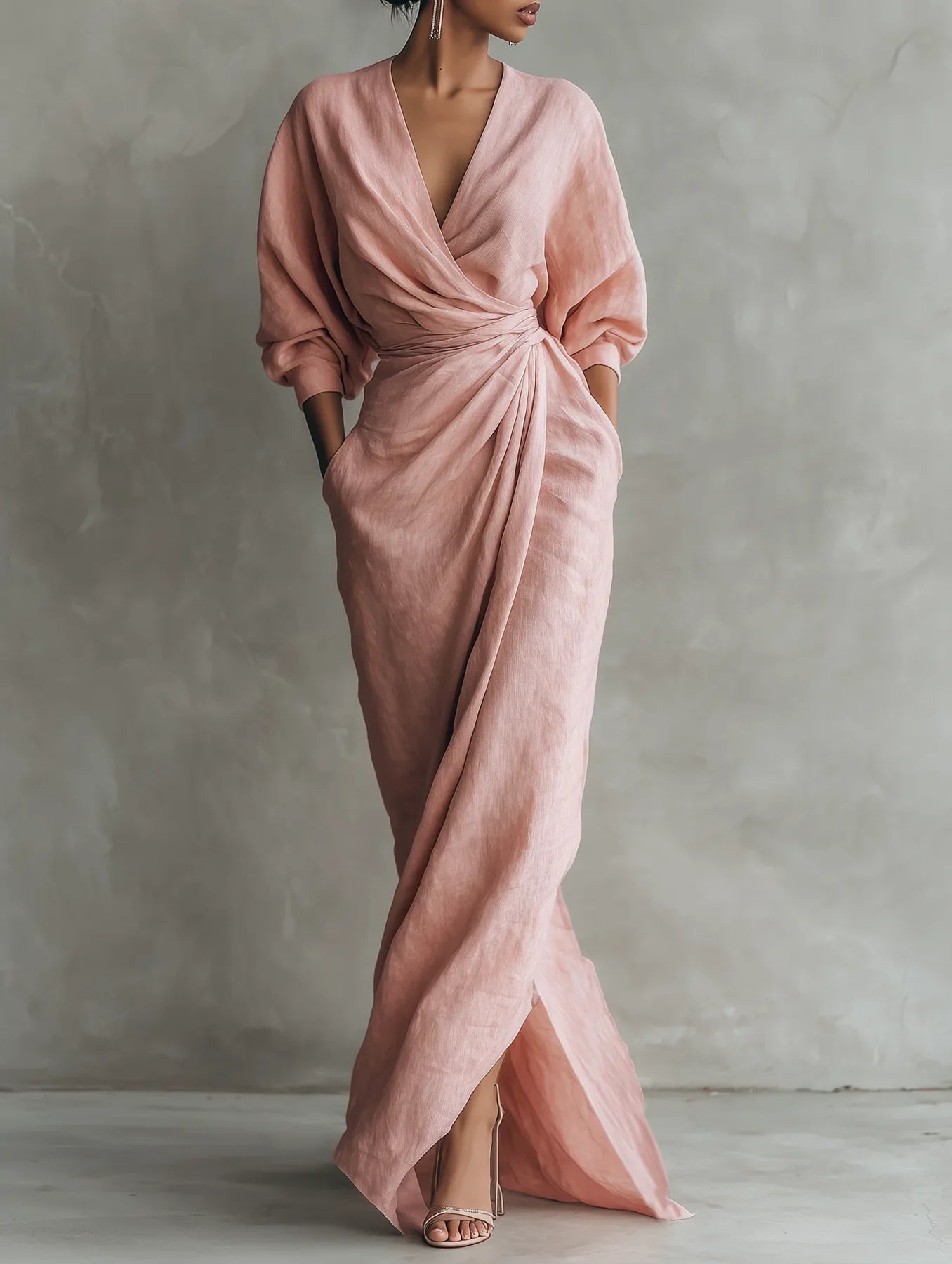 Noor | Simple V-Neck Maxi Dress