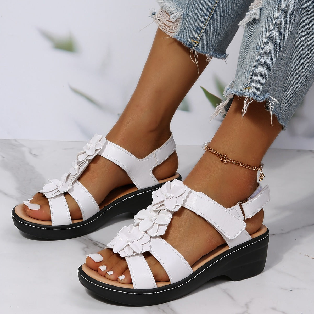 Verona™ | Floral Comfort Sandals