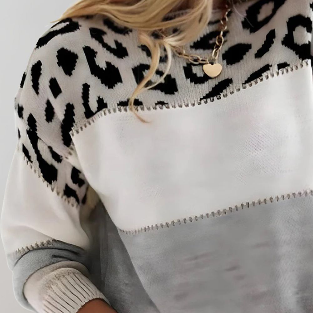 Camilla - Casual Sweater with Leopard Pattern