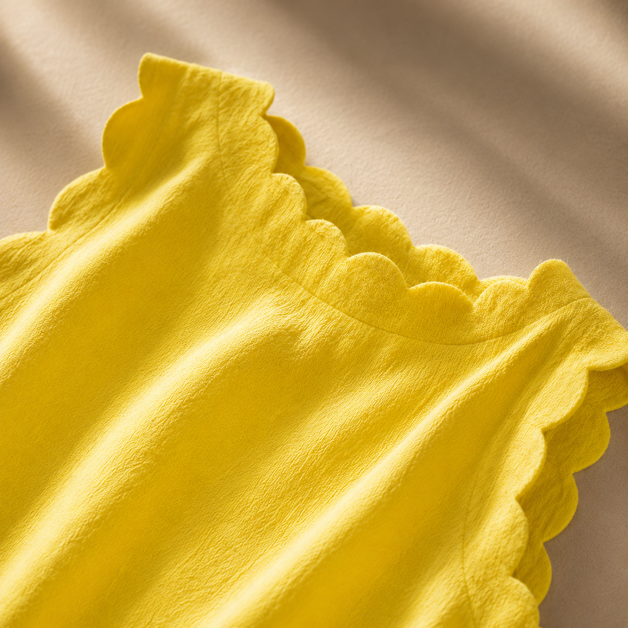 Mia™ | Scalloped Summer Mini Dress