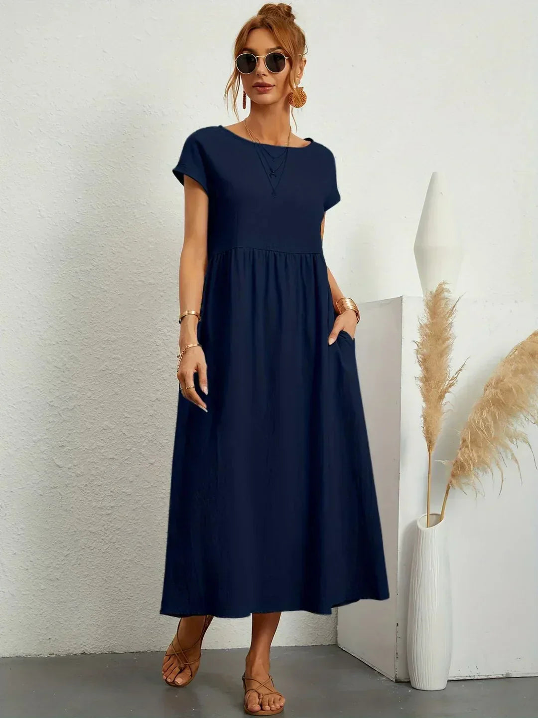 Graziella | Timeless Fluid Midi Dress
