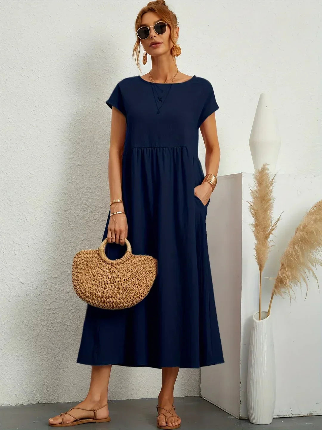 Graziella | Timeless Fluid Midi Dress