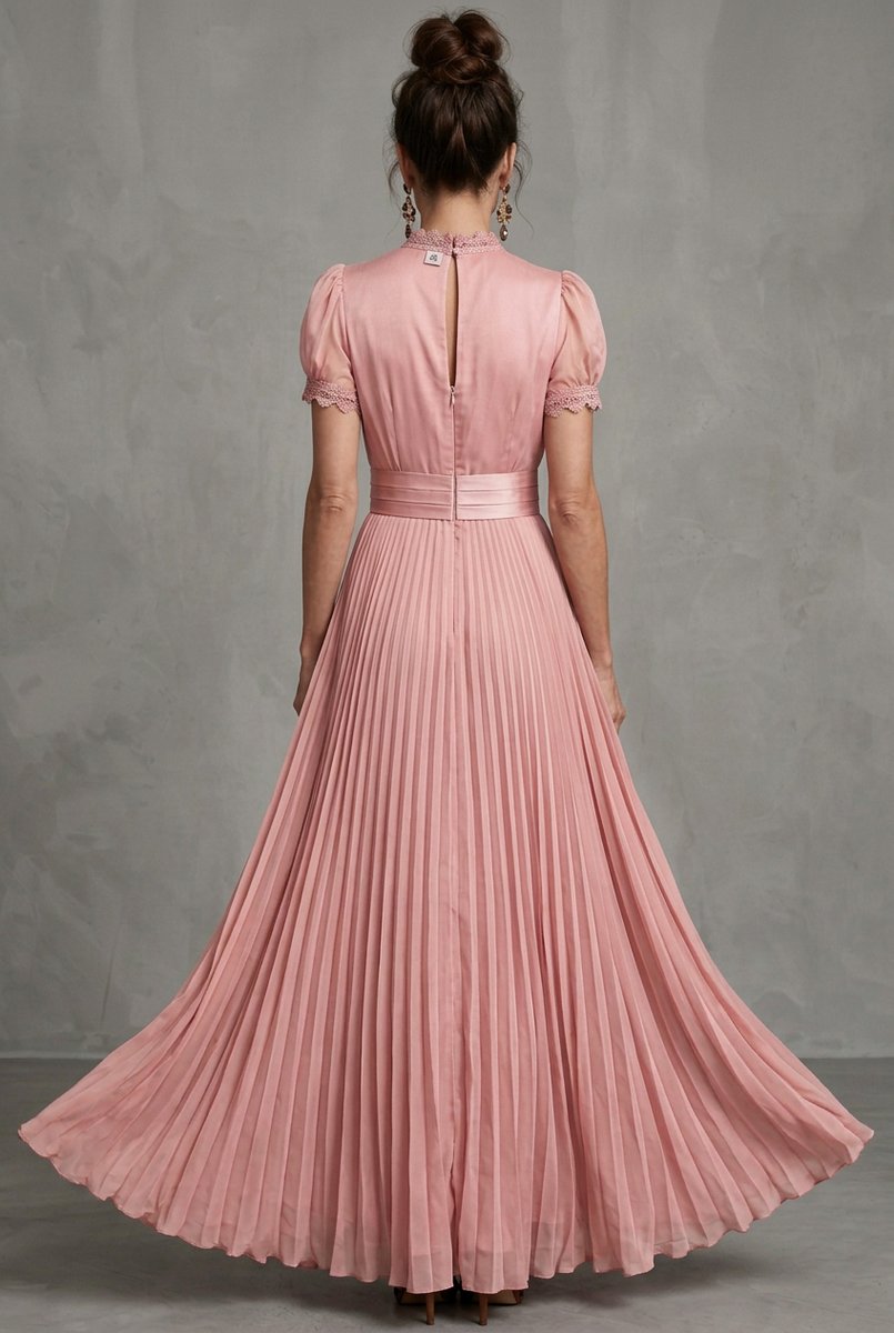 Lily | Keyhole Neck Pleated Maxi Dress